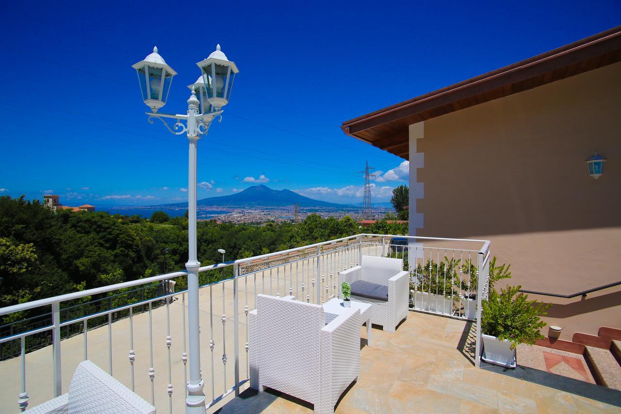Villa Catie Кастелламмаре-ди-Стабия Экстерьер фото