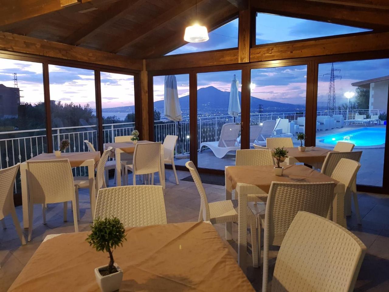 Villa Catie Кастелламмаре-ди-Стабия Экстерьер фото